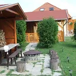 Apartament Barbara Apartmanhaz Kehidakustány