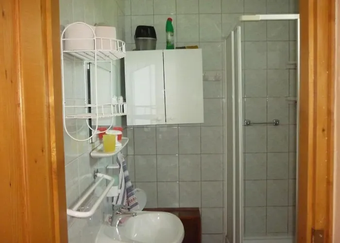 Apartment Barbara Apartmanhaz Kehidakustány