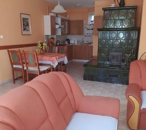Barbara Apartmanhaz Apartment Kehidakustány